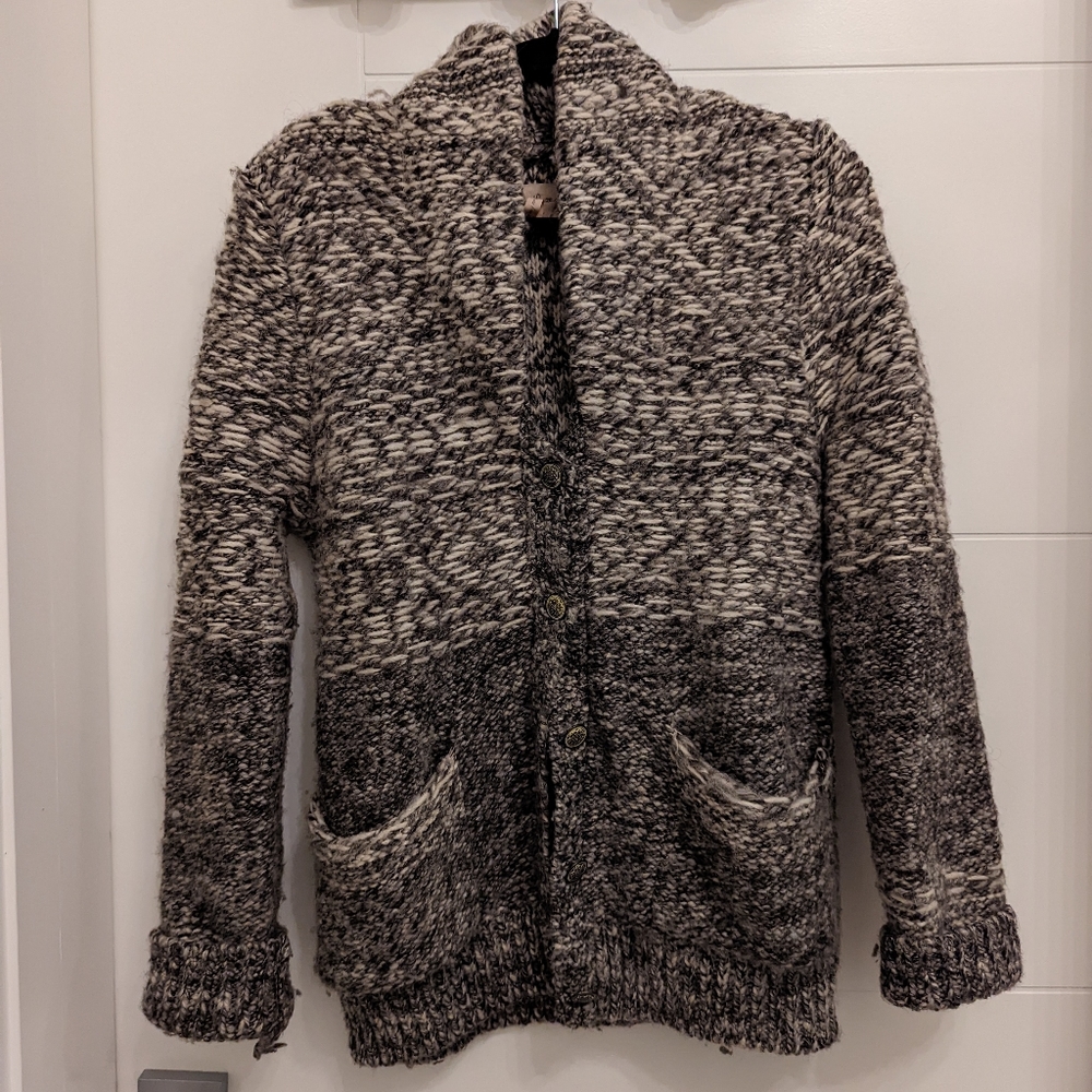 Aritzia wool sweater